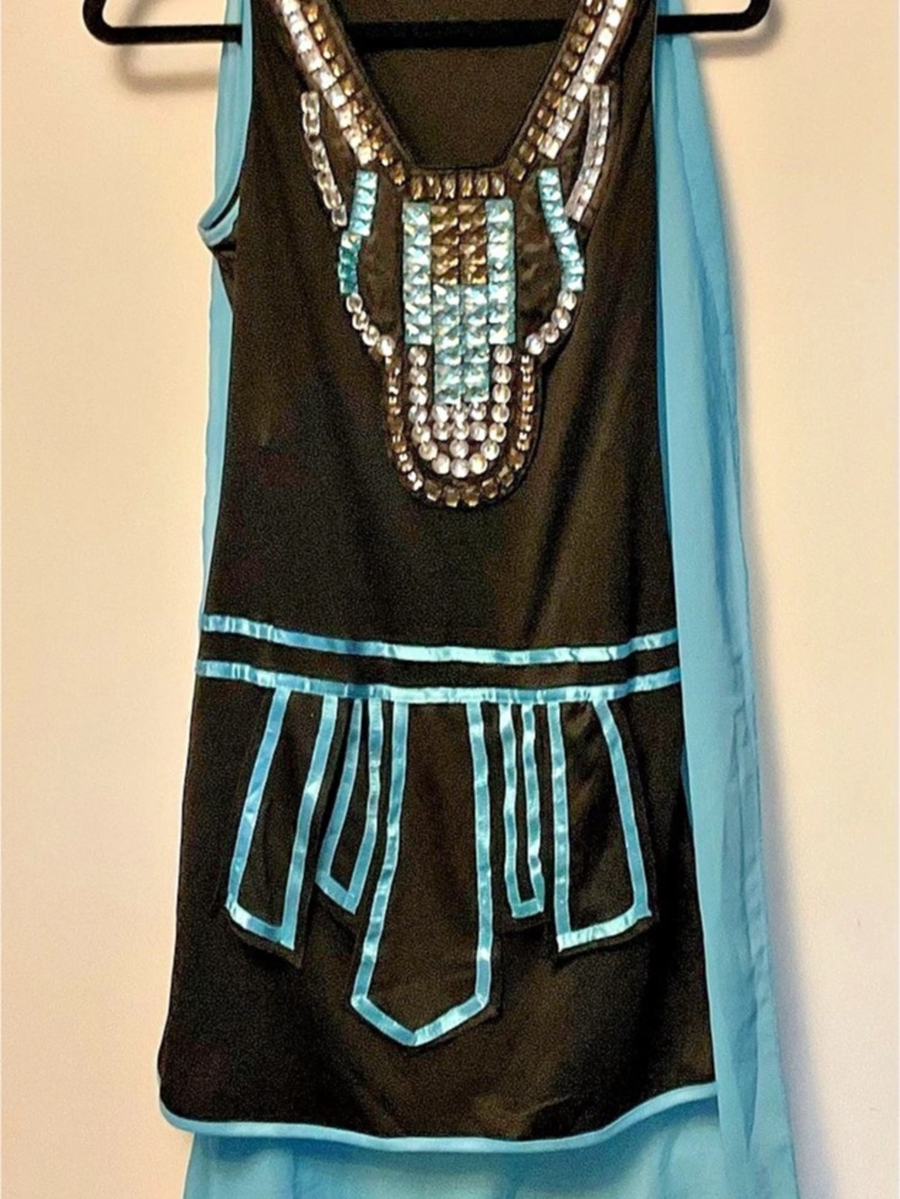 Spirit Halloween "Chariots of Desire" Roman Goddess/Gladiator costume Sz Med